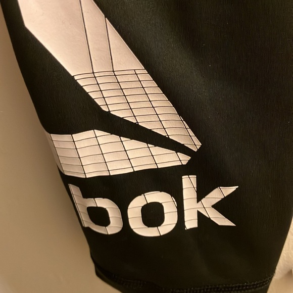 Reebok workout leggings used but excellent condition - Picture 3 of 3